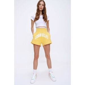 Trend Alaçatı Stili Women's Yellow High Waist Printed Cotton Shorts with Pocket