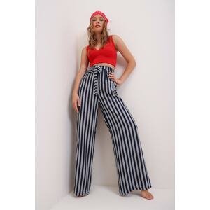 Trend Alaçatı Stili Women's Navy Blue Striped Weave Comfortable Cut Pants
