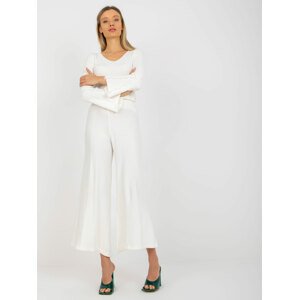 Ecru wide knitted trousers with high waist