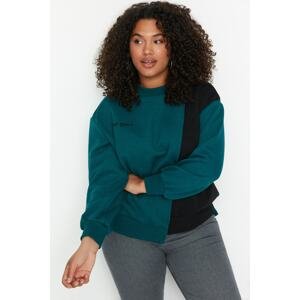 Trendyol Curve Plus Size Sweatshirt - Green - Regular fit