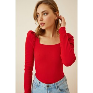 Happiness İstanbul Women's Red Princess Sleeve Square Collar Corsair Knitted Blouse