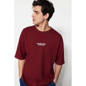 Trendyol Men's Burgundy Oversize 100% Cotton Minimal Text Printed T-Shirt