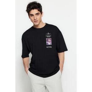 Trendyol Black Men's Oversize/Wide Cut Crew Neck Short Sleeve Space Printed 100% Cotton T-Shirt