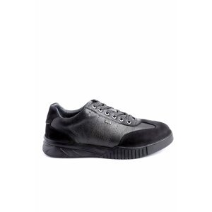 Forelli Sneakers - Black - Flat