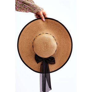 Hat with fashionable bow beige