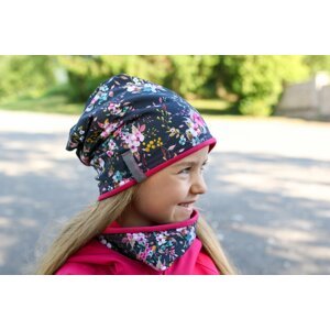 Cotton cap + neck warmer / dark blue flowers