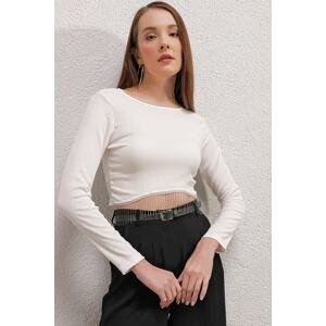 Bigdart 0444 Crop Chain Blouse - White