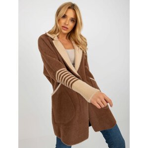 Brown alpaca coat with snap fastening