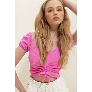 Trend Alaçatı Stili Women's Lilac V-Neck Shirred Short Sleeve Crop Top