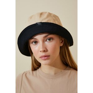 Happiness İstanbul Women's Camel Black Reversible Bucket Hat