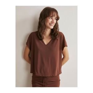 Jimmy Key Women's Brown V-Neck Short Sleeve Knitted Blouse