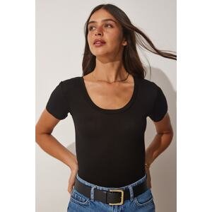 Happiness İstanbul Women's Black U-Neck Lycra Viscose Knitted T-Shirt