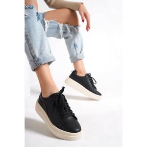 Capone Outfitters Sneakers - Black - Flat