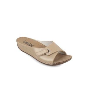 Capone Outfitters Mules - Gold-colored - Wedge