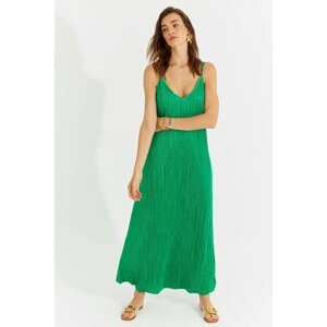 Cool & Sexy Women's Green Pleated Lined Maxi Dress