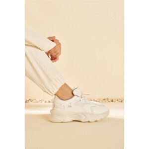 Hotiç White Women's Sneakers