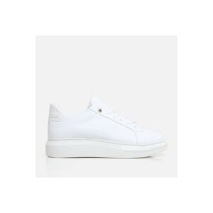 Yaya by Hotiç White Pedestrian Men's Sports Shoes