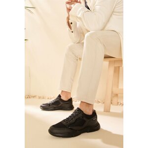 Yaya by Hotiç Black Men's Sneakers