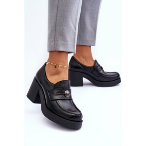 Women's leather shoes on a pillar black Dunadia