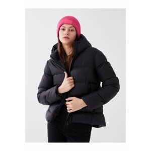 LC Waikiki Women's Hooded Straight Down Jacket