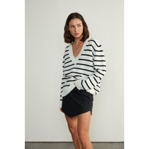 VATKALI V-Neck Oversize Striped Sweater