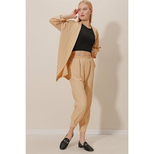 HAKKE Crescent Cardigan and Pants Set