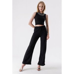 HAKKE Embellished Collar Athlete and Pants Set