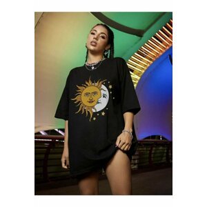 MOONBULL Women's Black Sun And Moon T-shirt