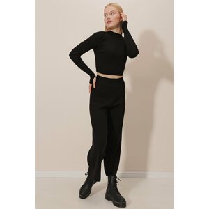 HAKKE Women's Crop-Knitwear Top-Upper Set