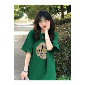 K&H TWENTY-ONE Women's Green Winking Emoji Print Oversize T-shirt
