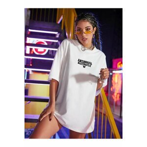 K&H TWENTY-ONE Logo Printed White T-Shirt Antisocial Butterfly