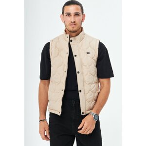 River Club Men's Onion Pattern Quilted Beige Vest