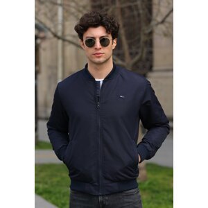 D1fference Men's Navy Blue Waterproof And Windproof Quilted Fiber Jacket.