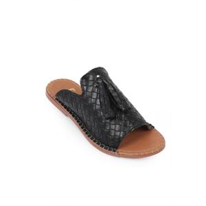 Capone Outfitters Capone 010 Tasseled Black Women's Slippers