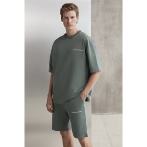 GRIMELANGE Colombia Men 2 Pcs Set Comfort Fit Fleece Embroidered Shorts T-shirt Se