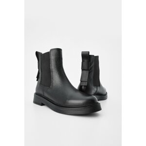 Marjin Women's Genuine Leather Elastic Side Banded Daily Boots Petira Black.