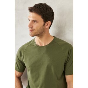 AC&Co / Altınyıldız Classics Men's Khaki Long Fit Crew Neck Cotton Short Sleeve T-Shirt