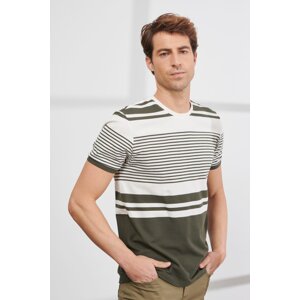 ALTINYILDIZ CLASSICS Men's White-khaki Slim Fit Slim Fit Crewneck 100% Cotton Short Sleeved Striped T-Shirt.