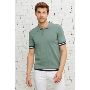 ALTINYILDIZ CLASSICS Men's Green Standard Fit Normal Cut, Anti-roll Polo Collar 100% Cotton Short Sleeved Knitwear T-Shirt.