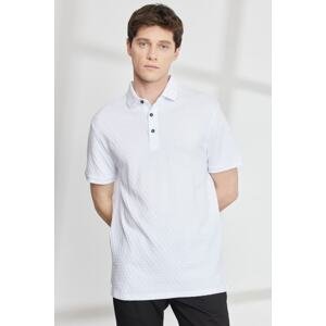 ALTINYILDIZ CLASSICS Men's White Slim Fit Slim Fit Crew Neck Jacquard Short Sleeved T-Shirt.