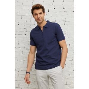 ALTINYILDIZ CLASSICS Men's Navy Blue Slim Fit Slim Fit Zippered Polo Neck, Textured Fabric Short Sleeved T-Shirt.