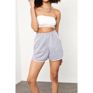 XHAN Women's Gray Welt Pocket Shorts