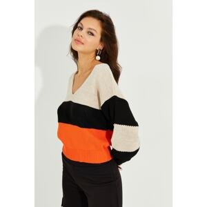 Cool & Sexy Women's Multi V-Neck Block Sweater