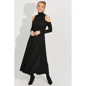 Cool & Sexy Women's Black Off Shoulders Maxi Dress