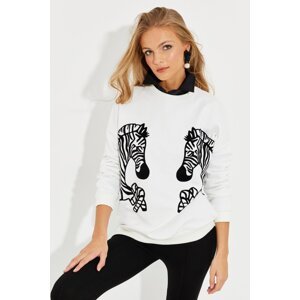 Cool & Sexy Women's Ecru Zebra Printed Sweatshirt