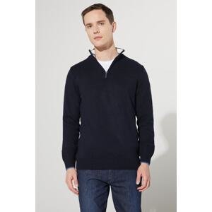 ALTINYILDIZ CLASSICS Men's Navy Blue Standard Fit Normal Cut High Bato Neck Raised Soft Textured Knitwear Sweater