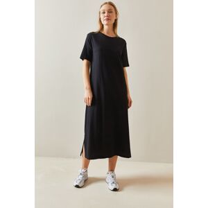 XHAN Black Crew Neck Slit Basic Maxi Dress