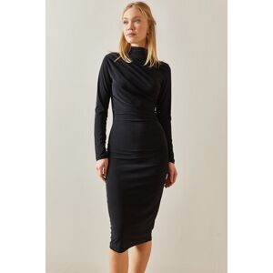 XHAN Black Turtleneck Draped & Flowy Dress