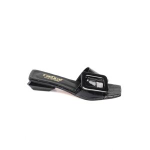 Capone Outfitters Capone Buckle Short Heeled Black Women's Slippers