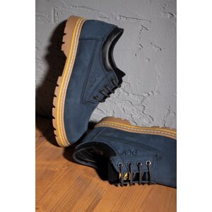 Ducavelli Durable Genuine Leather Nubuck Men's Lace-Up Boots.